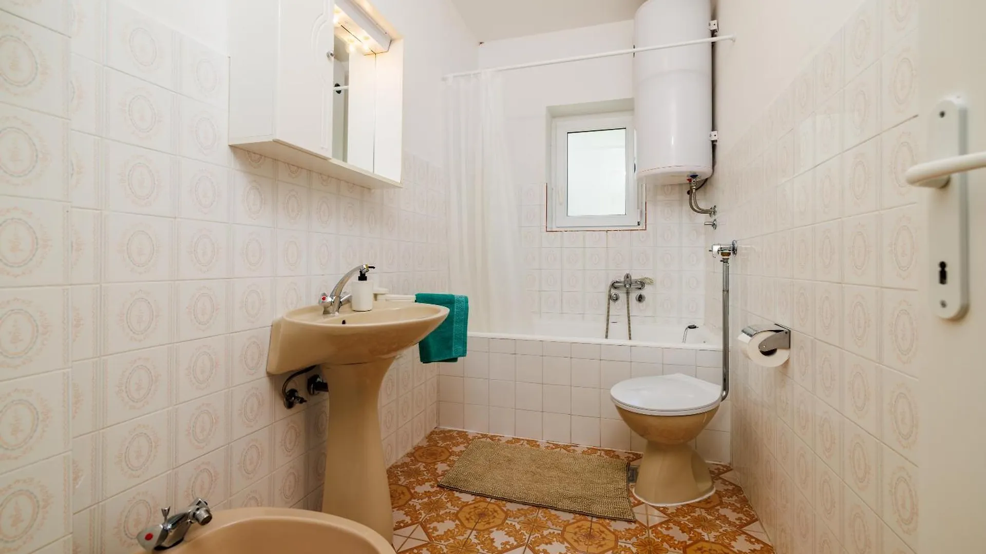 Apartment Meri 1St Floor Dramalj